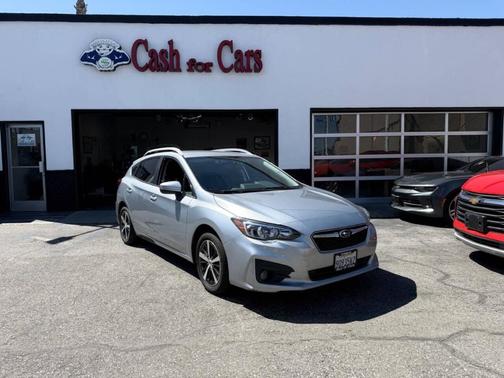 Ice Silver Metallic 2019 Subaru Impreza 2.0i Premium