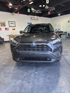 2020 Toyota RAV4 Hybrid LE