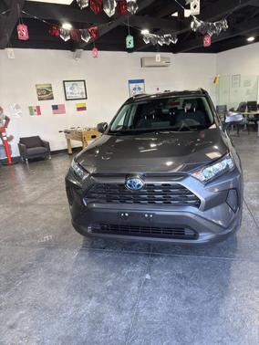 2020 Toyota RAV4 Hybrid LE