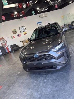 2020 Toyota RAV4 Hybrid LE