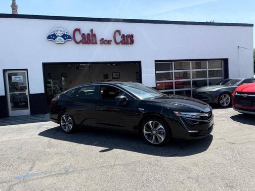 Crystal Black Pearl 2018 Honda Clarity Plug-In Hybrid Touring