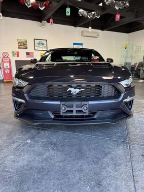 2022 Ford Mustang EcoBoost Premium