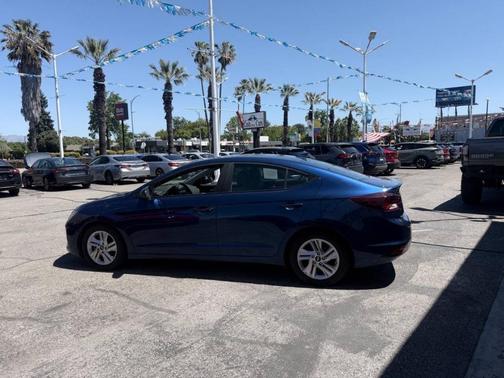 Quartz White Pearl 2020 Hyundai ELANTRA SEL