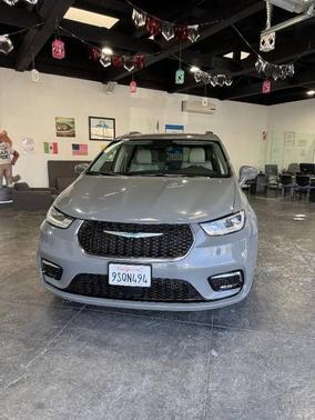 2021 Chrysler Pacifica Hybrid Touring L