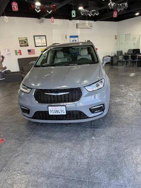 2021 Chrysler Pacifica Hybrid Touring L