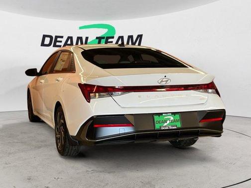 2025 Hyundai ELANTRA HEV Limited