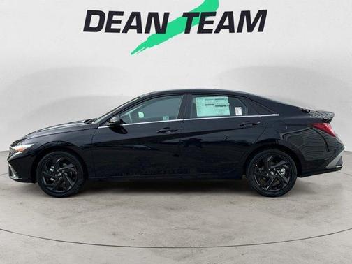 2026 Hyundai ELANTRA SEL