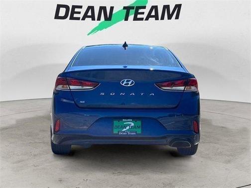 2019 Hyundai SONATA SE