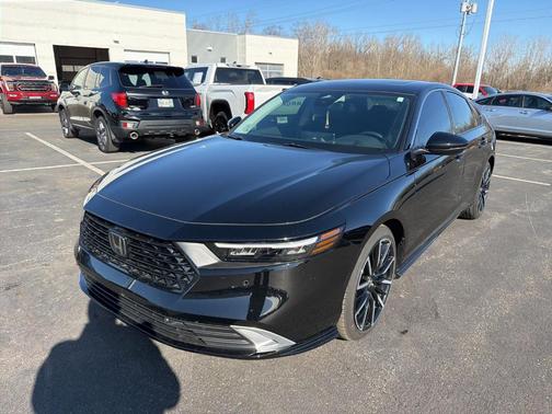 2025 Honda Accord Hybrid Touring