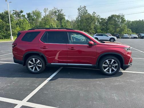 2025 Honda Pilot Touring