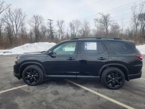 2025 Honda Pilot Black Edition