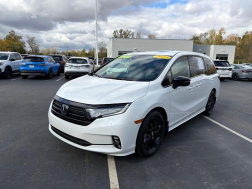2023 Honda Odyssey Sport