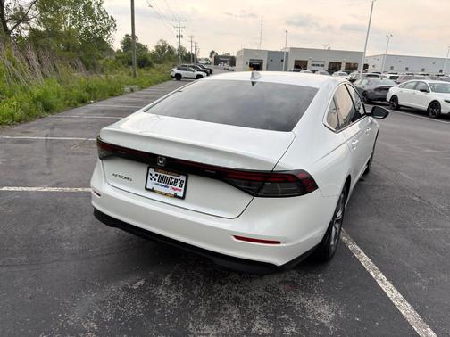 White 2024 Honda Accord EX
