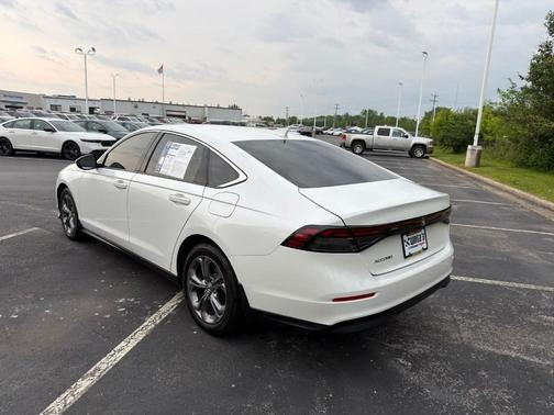White 2024 Honda Accord EX