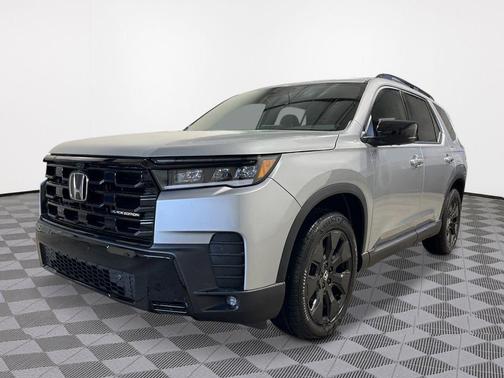 Silver Metallic 2026 Honda Pilot Black Edition