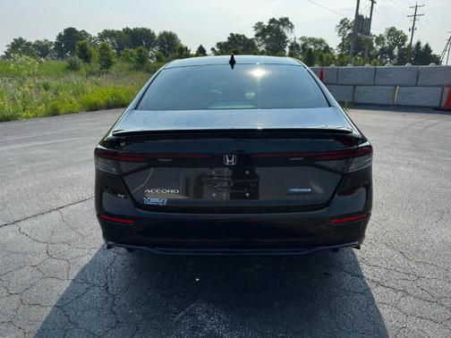 2024 Honda Accord Hybrid Sport-L