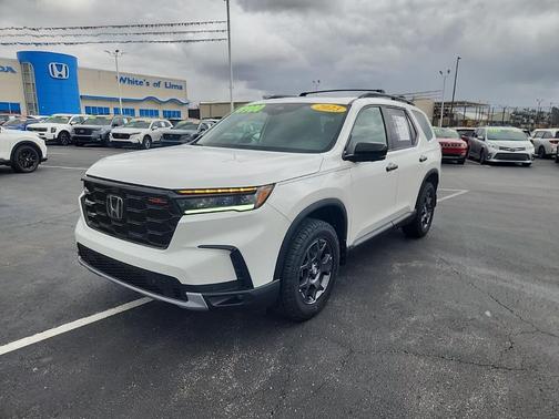 2023 Honda Pilot TrailSport