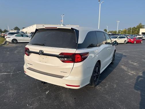2023 Honda Odyssey Sport