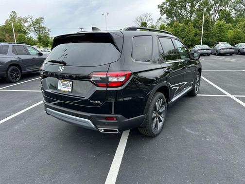 2025 Honda Pilot Elite