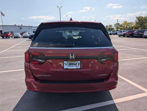 2024 Honda Odyssey Sport
