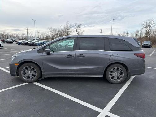 2025 Honda Odyssey Touring