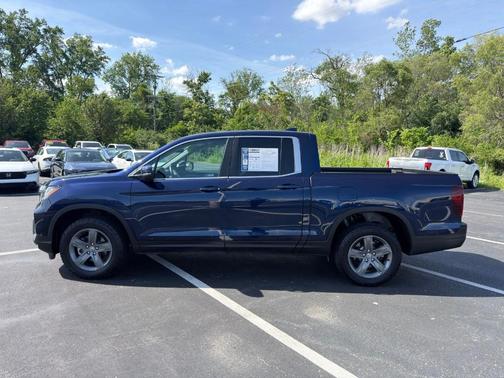 Obsidian Blue Pearl 2023 Honda Ridgeline RTL