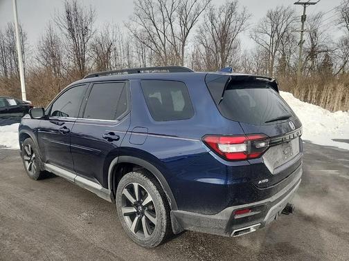 2023 Honda Pilot Touring