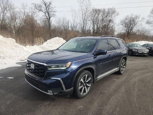 2023 Honda Pilot Touring