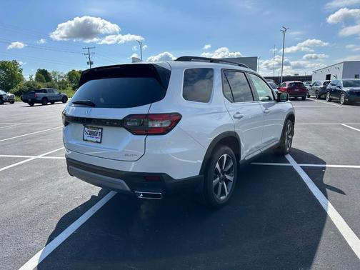 2025 Honda Pilot Elite