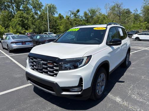 White 2025 Honda Passport TrailSport