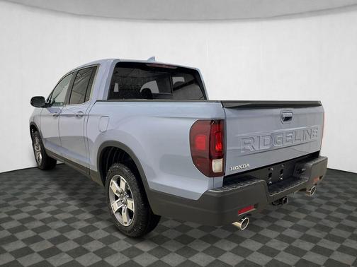 Gray 2026 Honda Ridgeline RTL