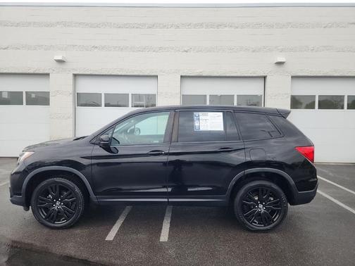 Crystal Black Pearl 2019 Honda Passport Sport