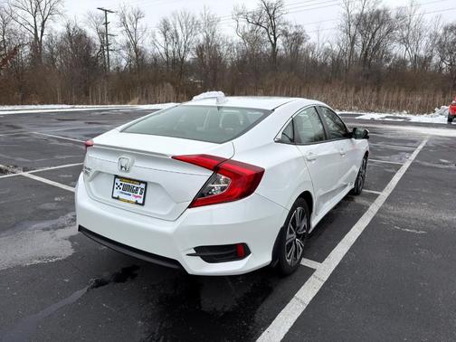 2018 Honda Civic EX-L