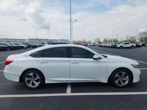2019 Honda Accord EX