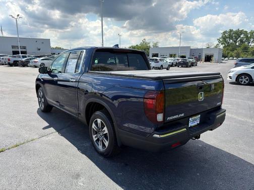 Obsidian Blue Pearl 2017 Honda Ridgeline RTL-E