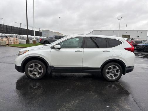 White 2019 Honda CR-V EX