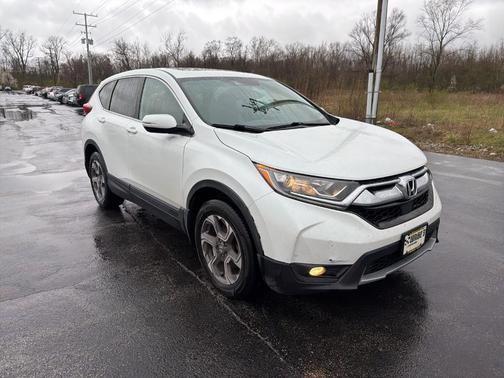 White 2019 Honda CR-V EX
