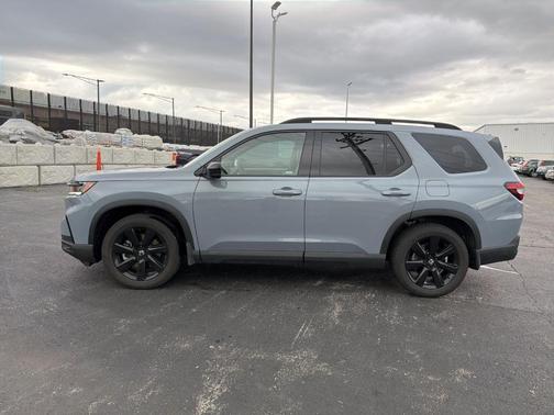 Gray 2025 Honda Pilot Black Edition