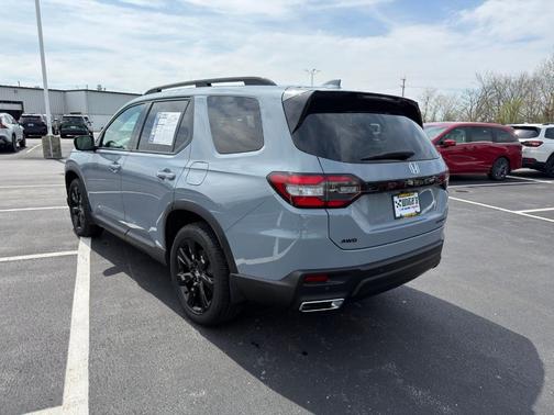 Gray 2025 Honda Pilot Black Edition