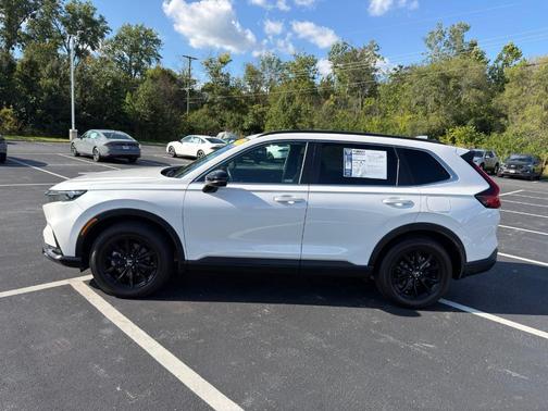 Platinum White Pearl 2024 Honda CR-V Hybrid Sport-L