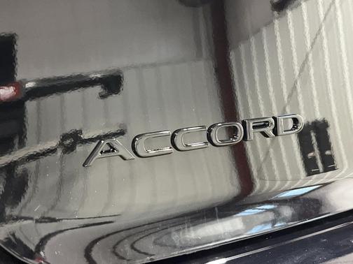 Crystal Black Pearl 2026 Honda Accord Hybrid Sport