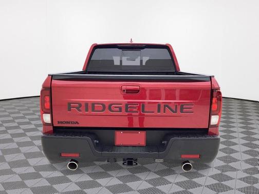 Radiant Red Metallic II 2026 Honda Ridgeline RTL