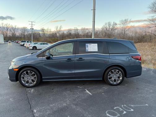 2025 Honda Odyssey Touring