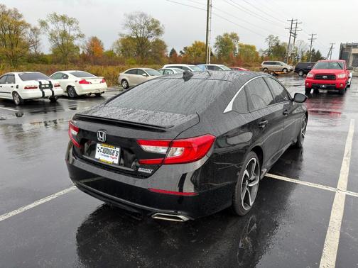 2022 Honda Accord Sport SE