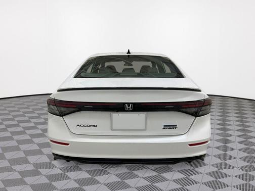 Platinum 2026 Honda Accord Hybrid Sport-L
