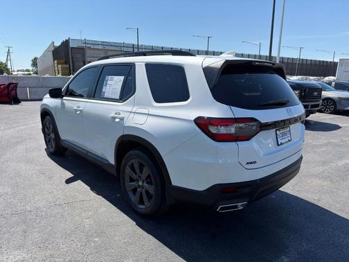 White 2025 Honda Pilot Sport