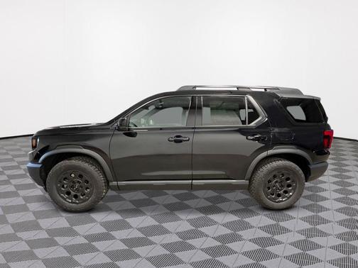 Crystal Black Pearl 2026 Honda Passport TrailSport Elite Blackout