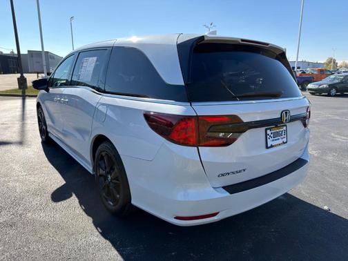 2024 Honda Odyssey Sport