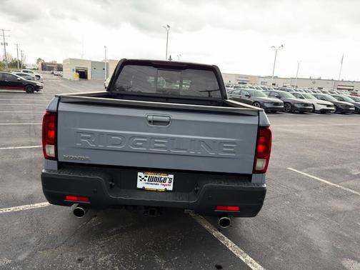 Gray 2024 Honda Ridgeline Black Edition