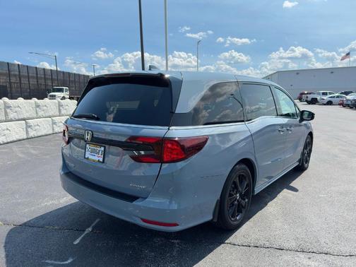 2023 Honda Odyssey Sport